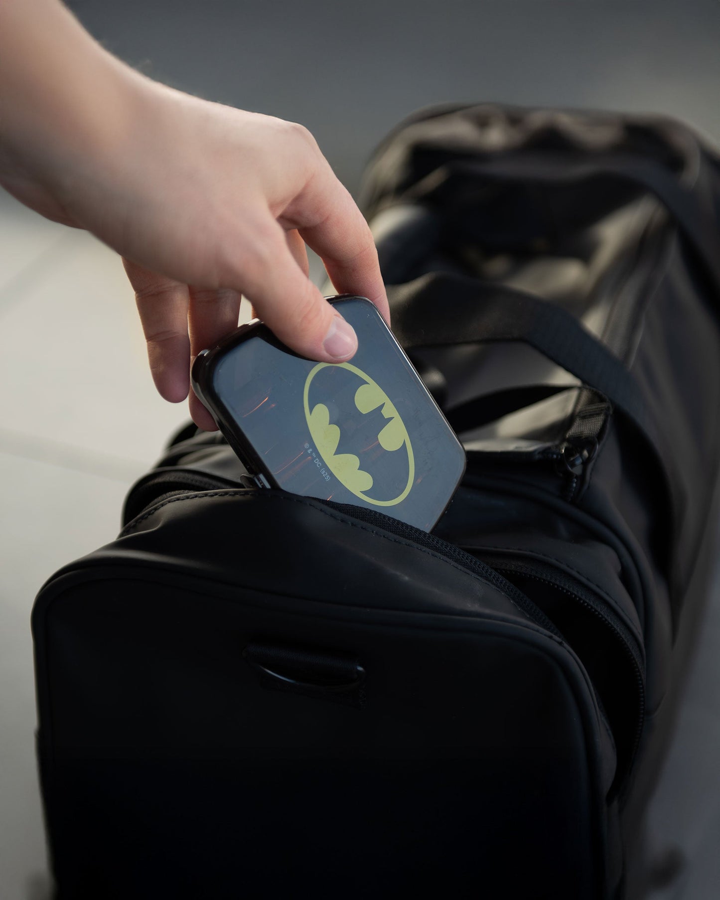 pill-box-7-days-organizer-batman-v6 Smartshake_7-days-PillBox_Organizer_Batman-lifestyle.jpg