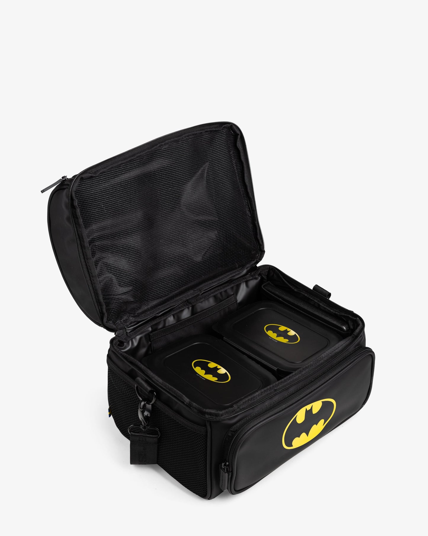 meal-prep-bag-batman-with-4-food-containers-and-2-ice-packs-z6 Smartshake_Meal_Prep_Bag_Batman_open.jpg