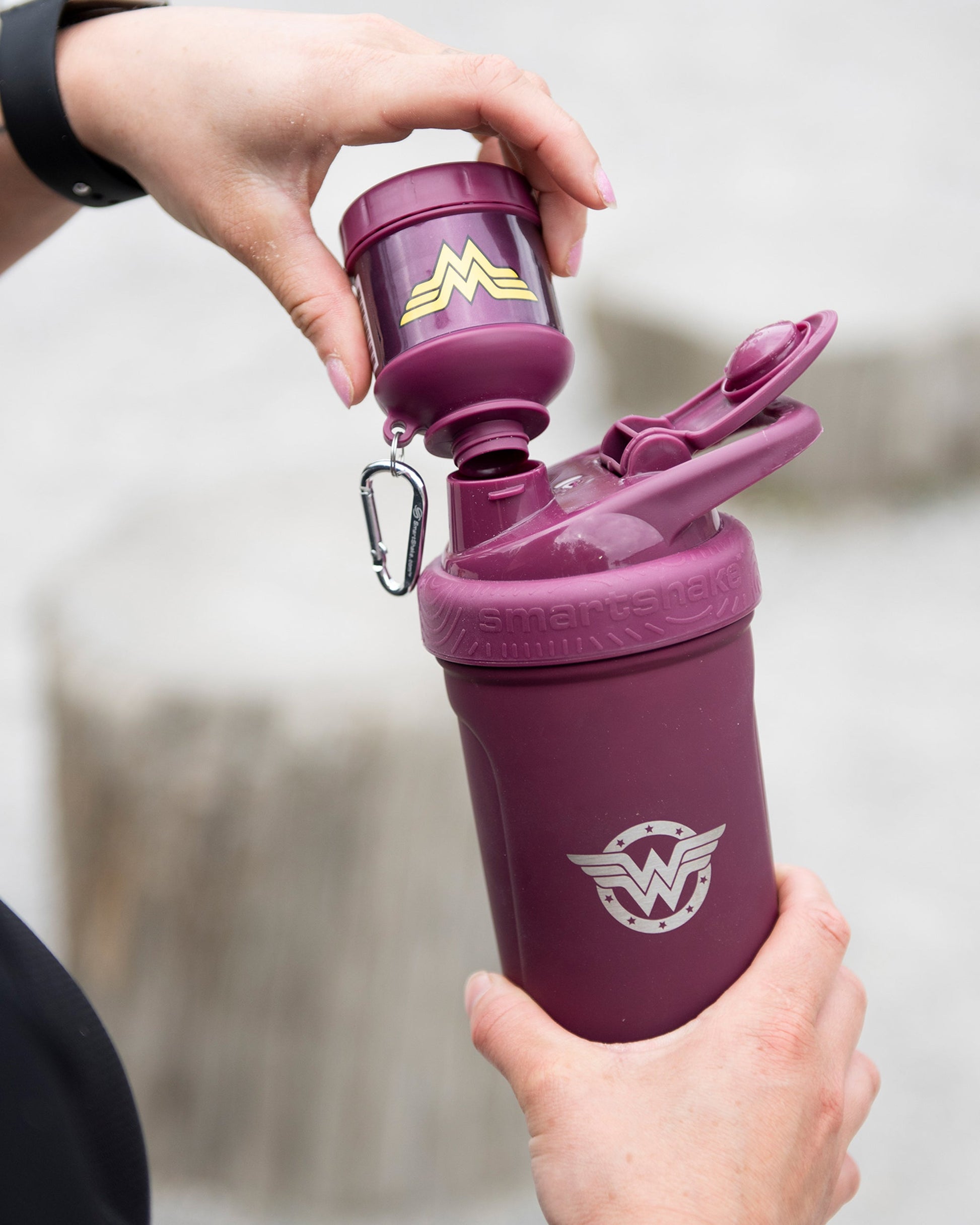 whey2go-funnel-wonder-woman-t3 Smartshake_Whey2Go_Wonderman_Lifestyle.jpg