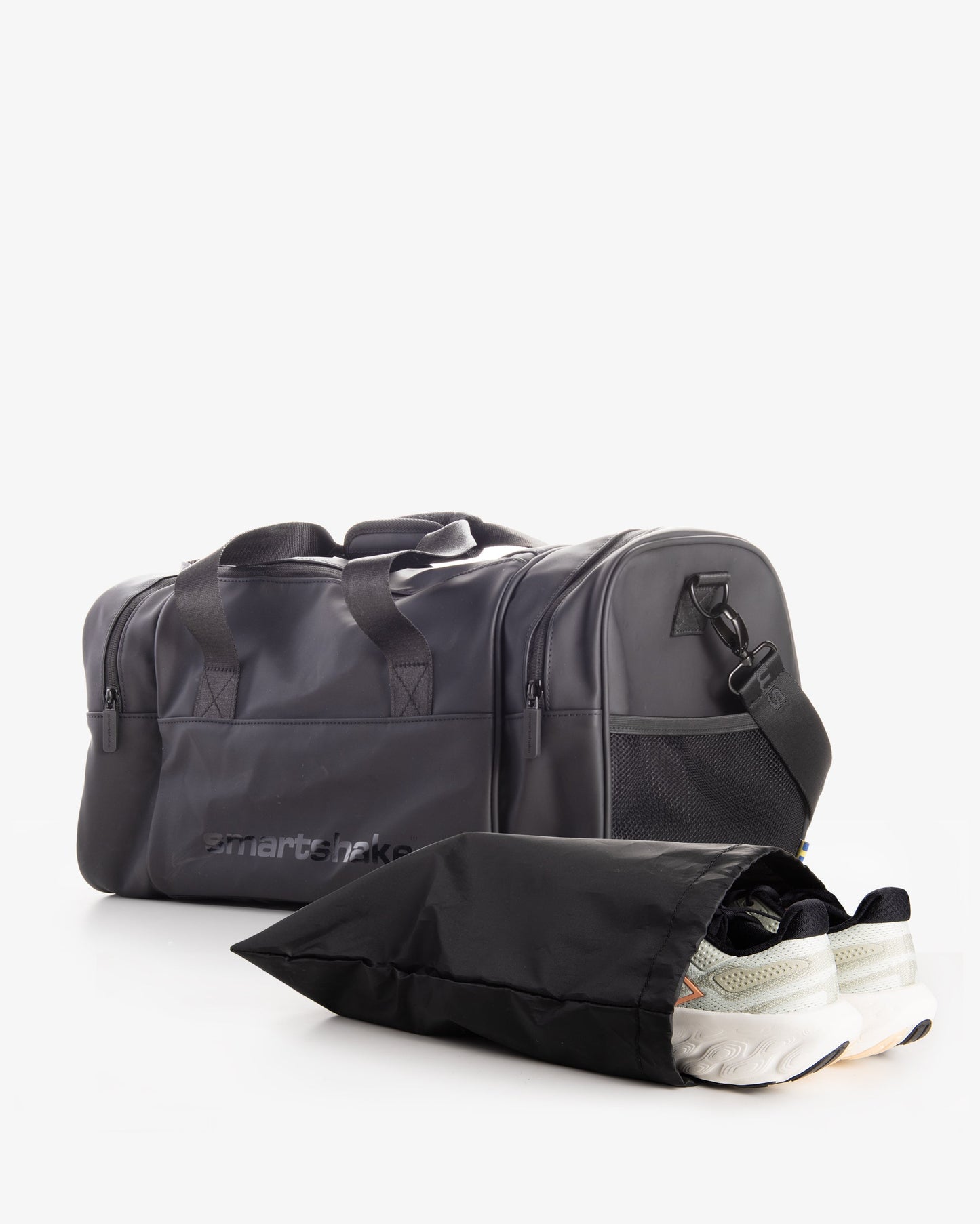 gym-bag-black-e8 Smartshake_gym_bag_Black_unassamled_24a00c8d-f290-45f6-bb42-151f345784ff.jpg