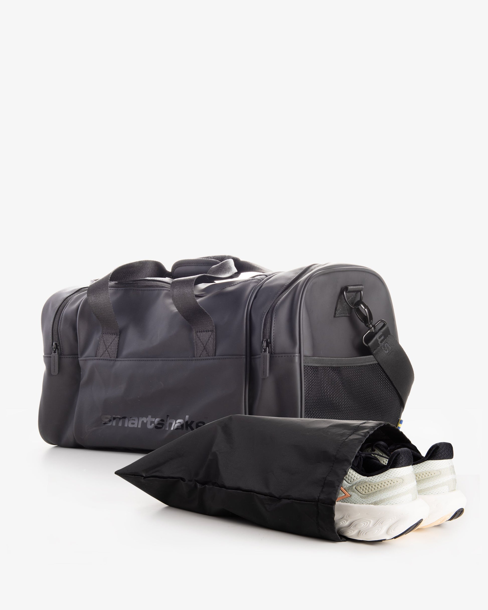 gym-bag-black-e8 Smartshake_gym_bag_Black_unassamled_24a00c8d-f290-45f6-bb42-151f345784ff.jpg